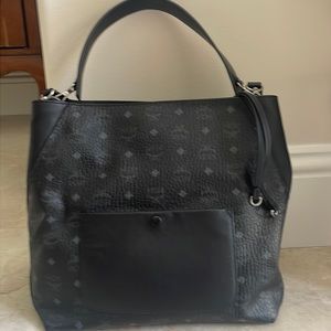 MCM Klara bag 2 handles